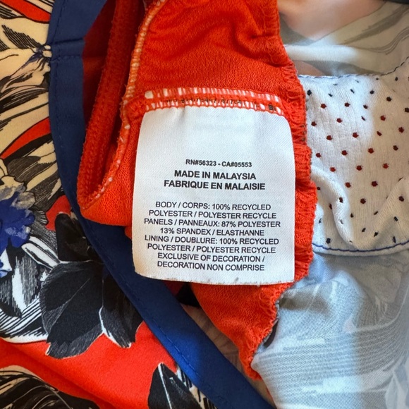 Women’s Nike Dri-fit Orange blue and white floral print lined athletic shorts M - Picture 4 of 4